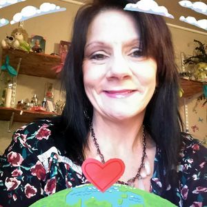 Meet your Posher, Aleta